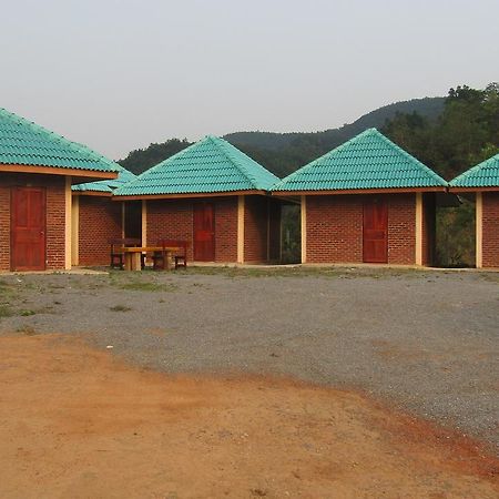 לואנג נאמת'ה Chomdoy Bungalow & Restaurant מראה חיצוני תמונה